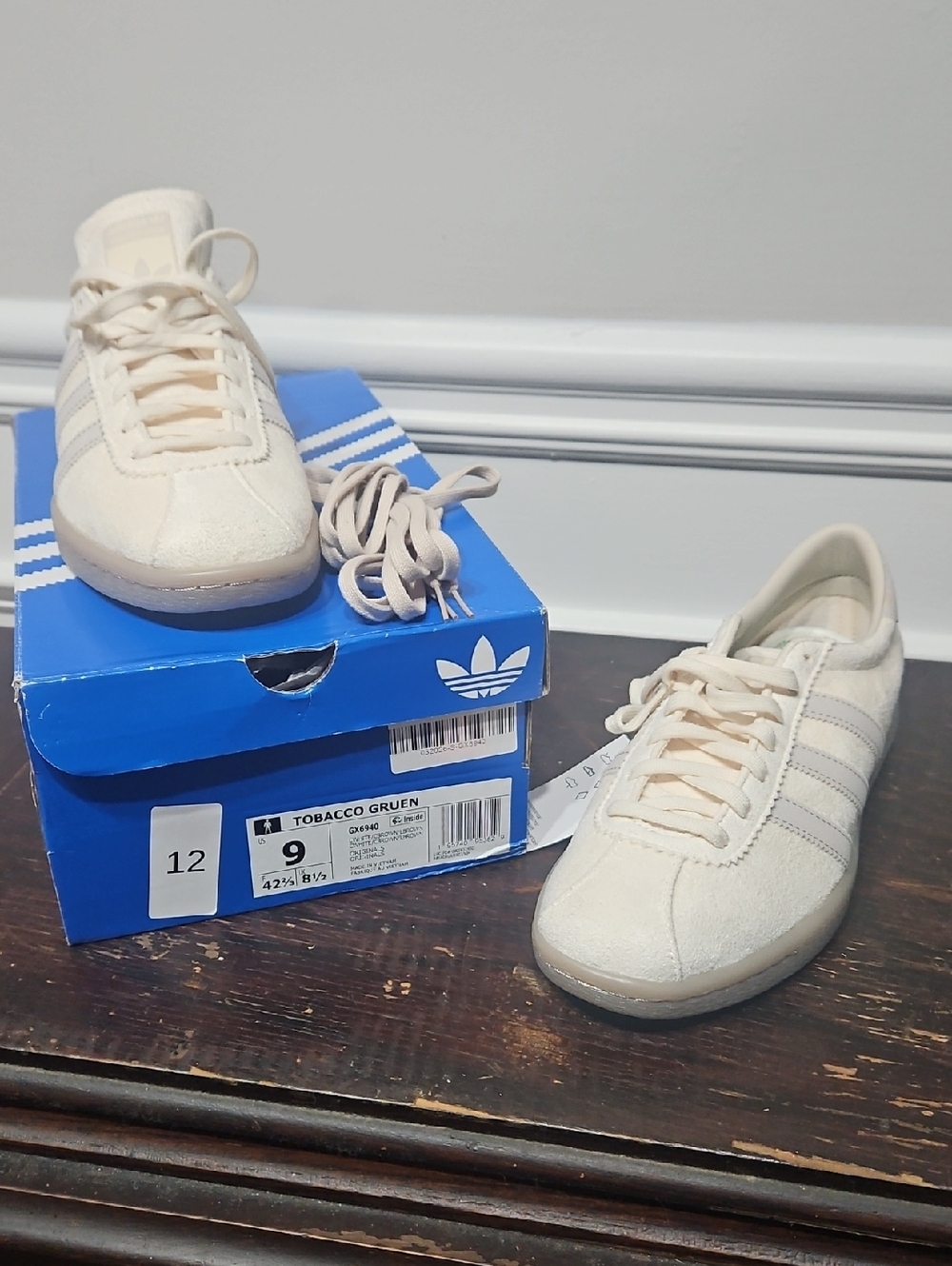 adidas Tobacco Gruen Cream Suede Low-Top Sneakers
